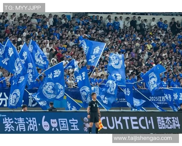 南京足球队速度之快令人惊叹大满贯点评展现球队实力与潜力 南京足球队速度之快令人惊叹大满贯点评展现球队实力与潜力