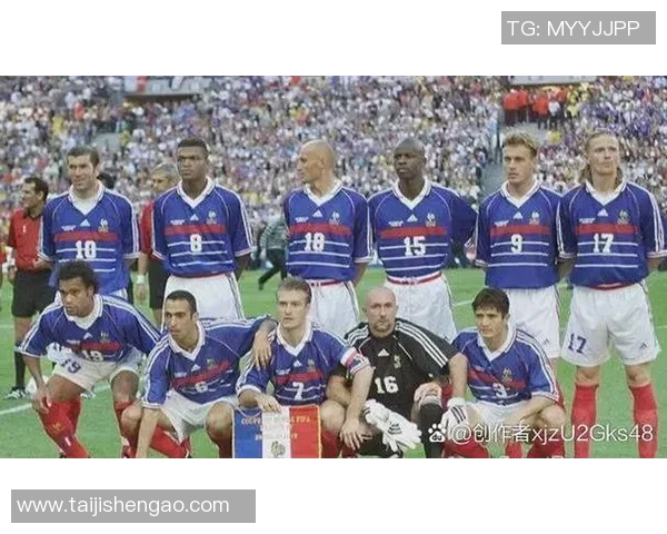 足球明星的退役年龄揭秘他们在职业生涯中最辉煌的时刻与选择 足球明星的退役年龄揭秘他们在职业生涯中最辉煌的时刻与选择