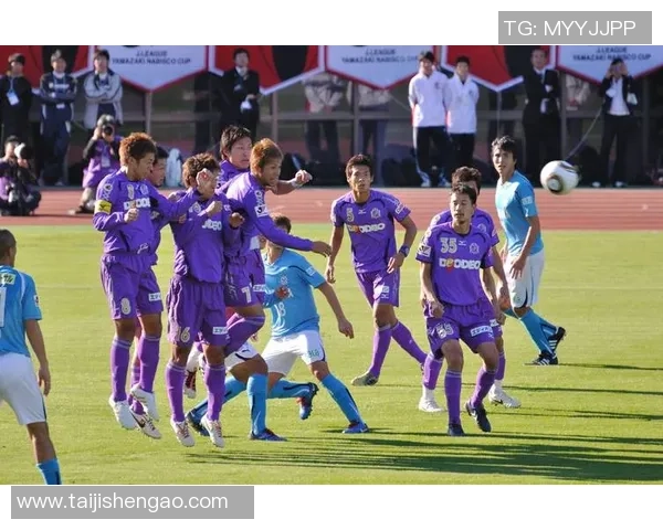 广州足球队配合排名创新高引发热议球迷期待新赛季表现